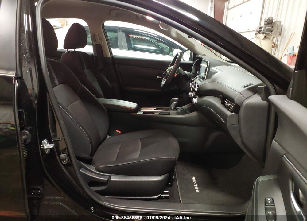 2020 NISSAN SENTRA SV XTRONIC CVT VIN: 3N1AB8CV8LY284141