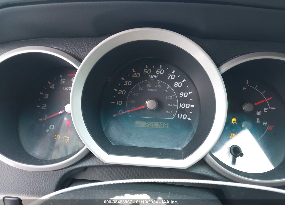 2006 TOYOTA 4RUNNER SR5 V6 VIN: JTEZU14R068048629