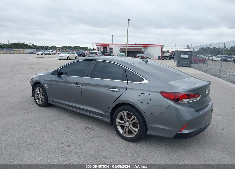 2019 HYUNDAI SONATA SEL VIN: 5NPE34AF2KH747371