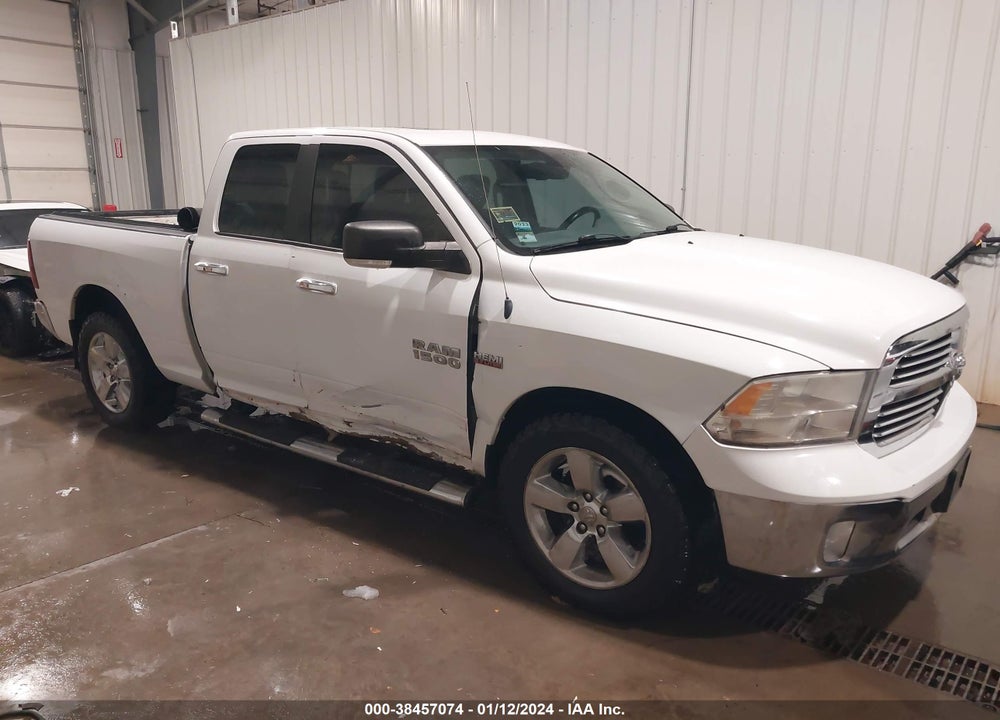 2013 RAM 1500 SLT VIN: 1C6RR7GT2DS701582