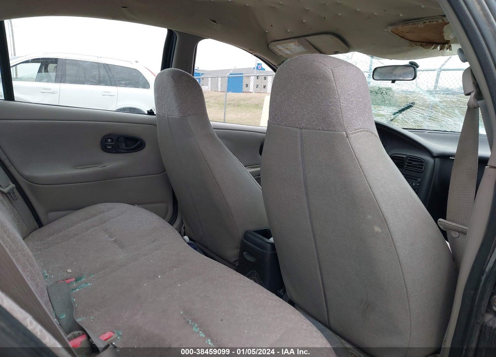 2001 SATURN SL BASE (A4) VIN: 1G8ZH52821Z282441