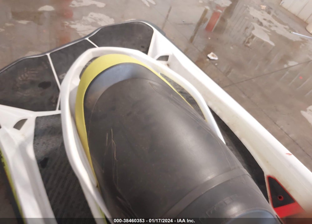 2017 SEADOO RXT-X 300 PWC VIN: YDV09944A717