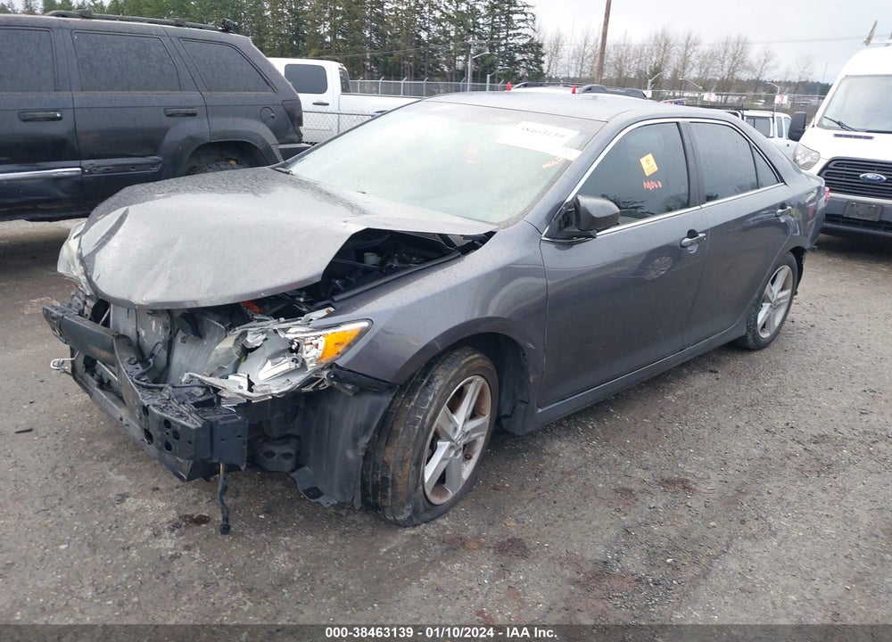 2014 TOYOTA CAMRY SE VIN: 4T1BF1FK0EU814439