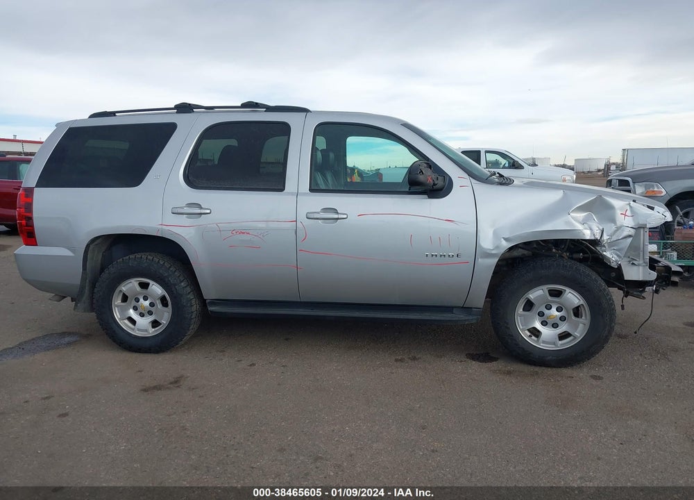 2011 CHEVROLET TAHOE LT VIN: 1GNSKBE0XBR213244