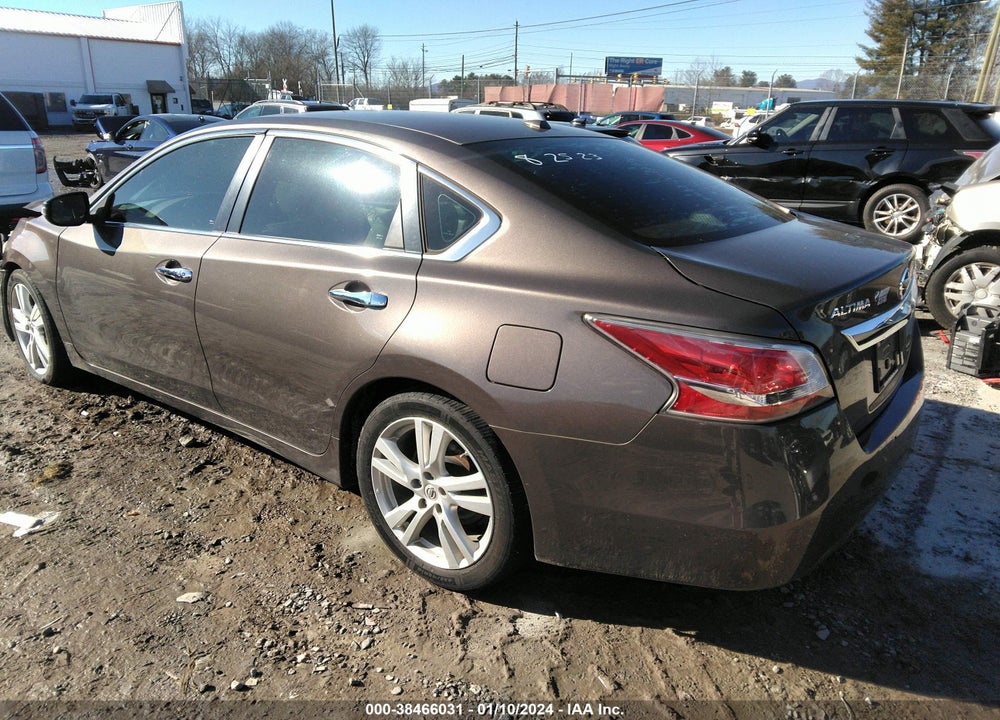 2015 NISSAN ALTIMA VIN: 1N4BL3AP3FC482568