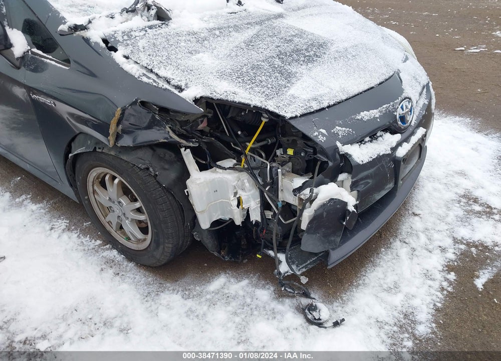 2010 TOYOTA PRIUS III VIN: JTDKN3DU1A0225490