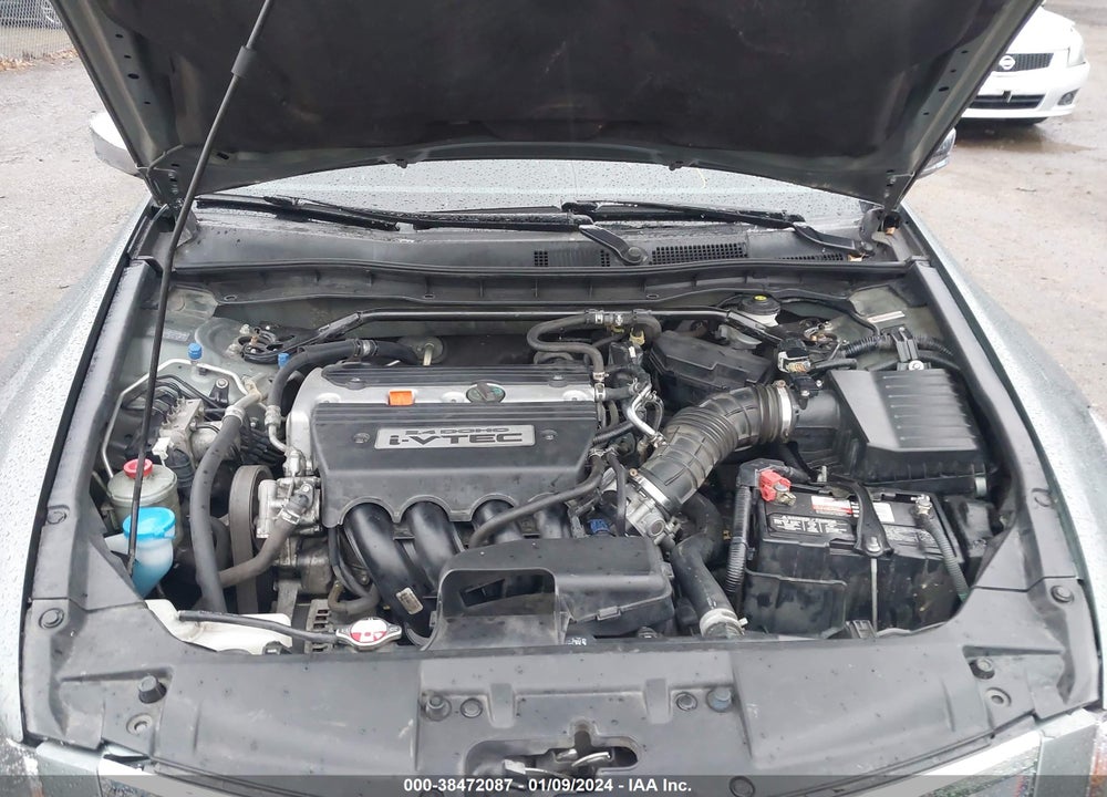 2009 HONDA ACCORD 2.4 EX-L VIN: 1HGCP26869A021753