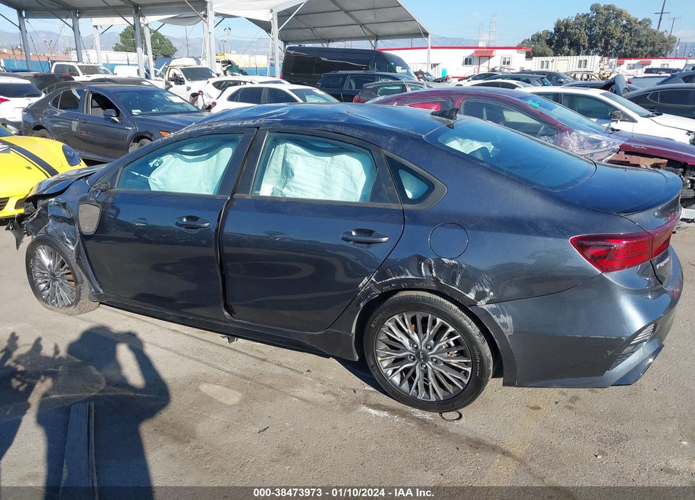 2022 KIA FORTE GT LINE VIN: 3KPF54AD5NE485710