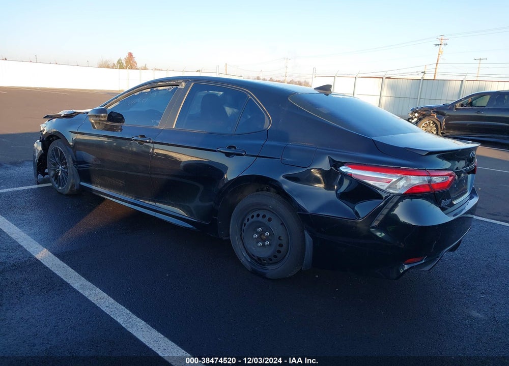 2020 TOYOTA CAMRY VIN: 4T1G11AK5LU305682