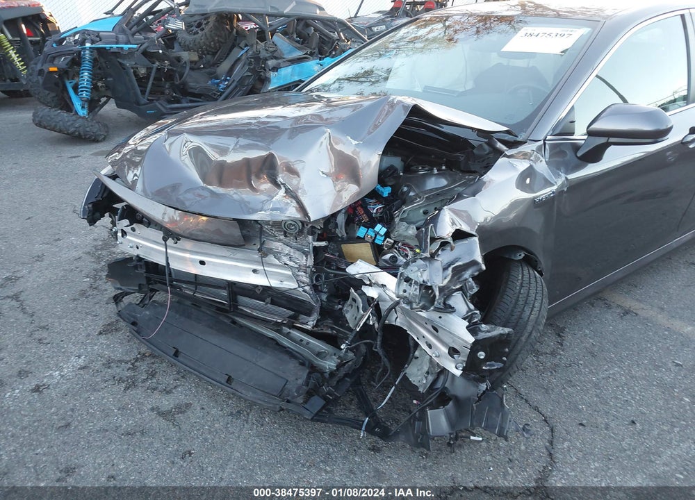 2021 TOYOTA CAMRY LE HYBRID VIN: 4T1C31AK6MU028406
