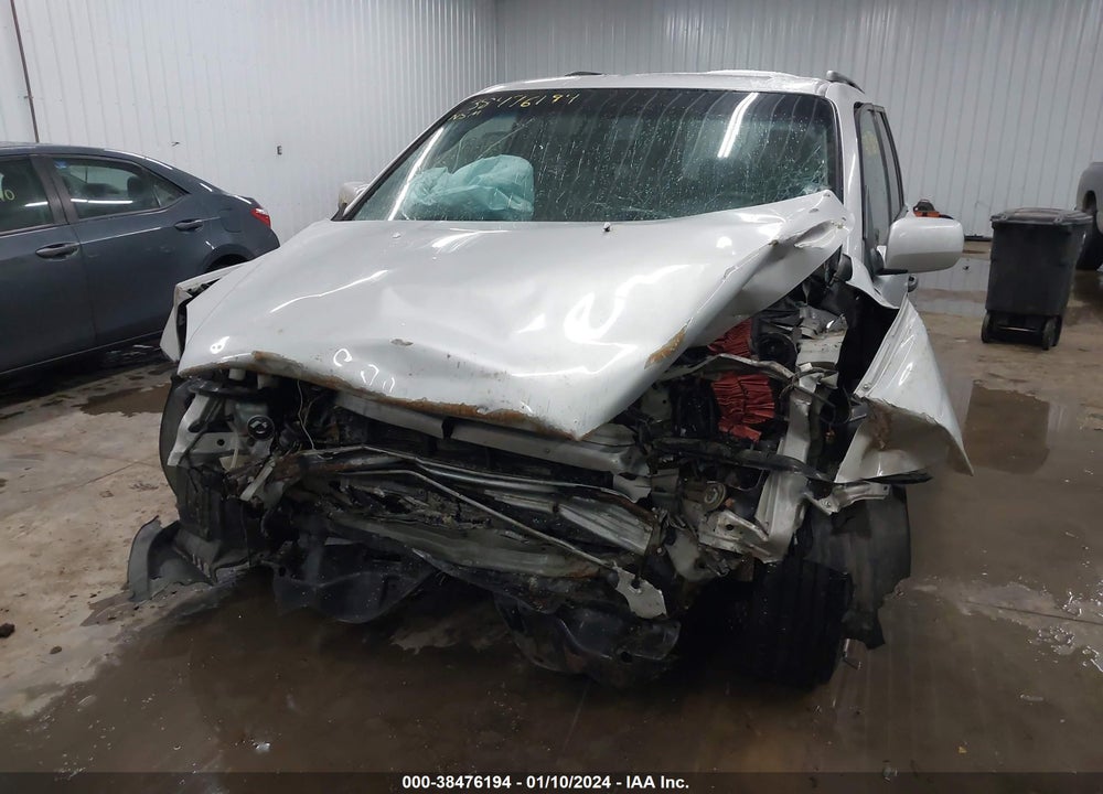 2003 HONDA PILOT EX VIN: 2HKYF18423H514311