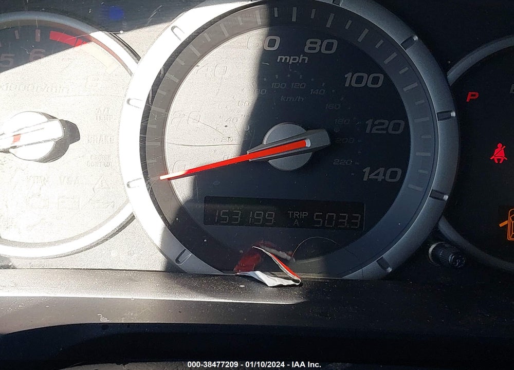 2008 HONDA PILOT VIN: 5FNYF184X8B015133