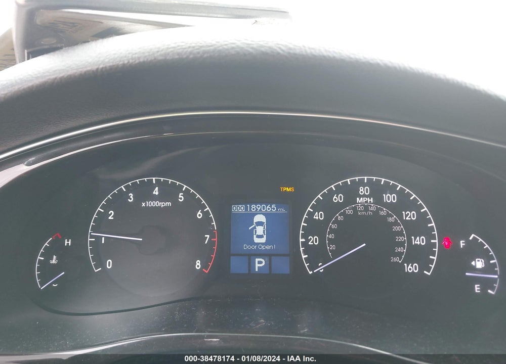 2012 HYUNDAI GENESIS 3.8 VIN: KMHGC4DD6CU182970