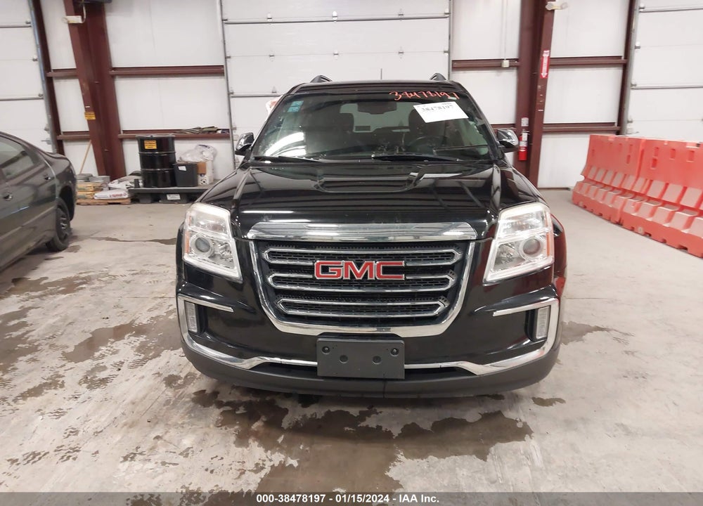 2017 GMC TERRAIN SLT VIN: 2GKFLUEK8H6102480