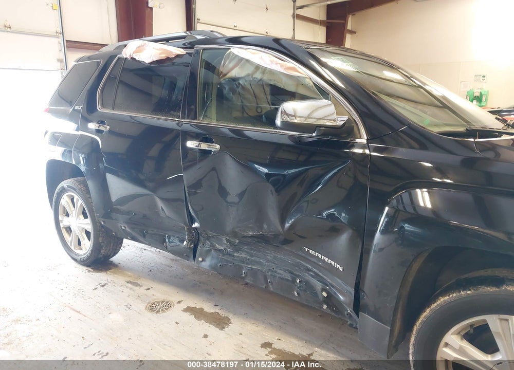 2017 GMC TERRAIN SLT VIN: 2GKFLUEK8H6102480