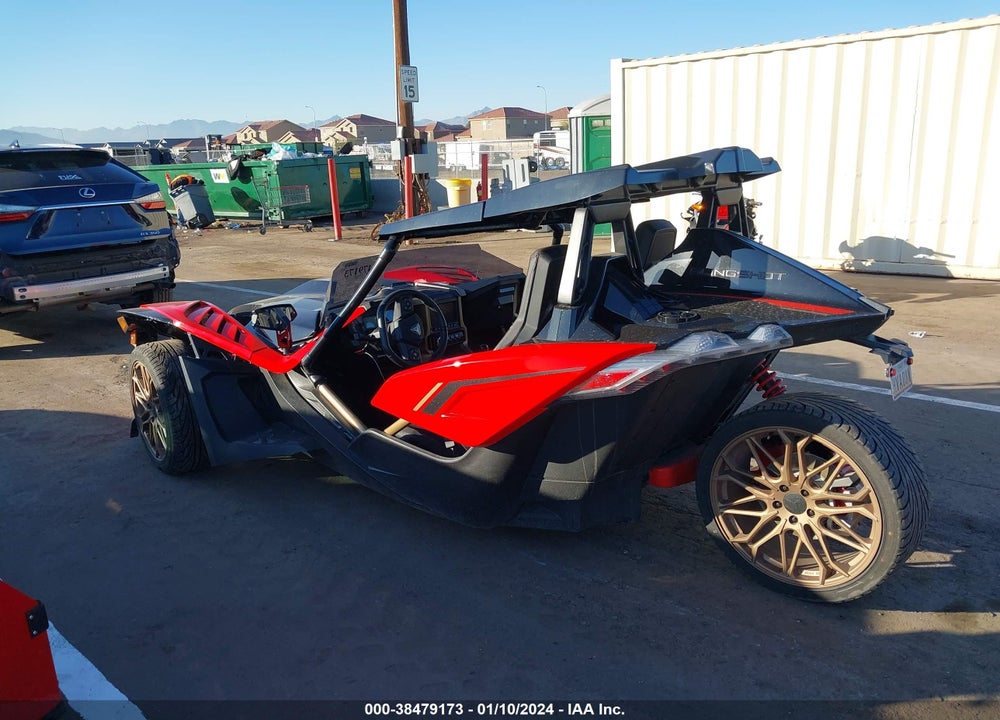 2022 POLARIS SLINGSHOT VIN: 57XAALGD8N8153978