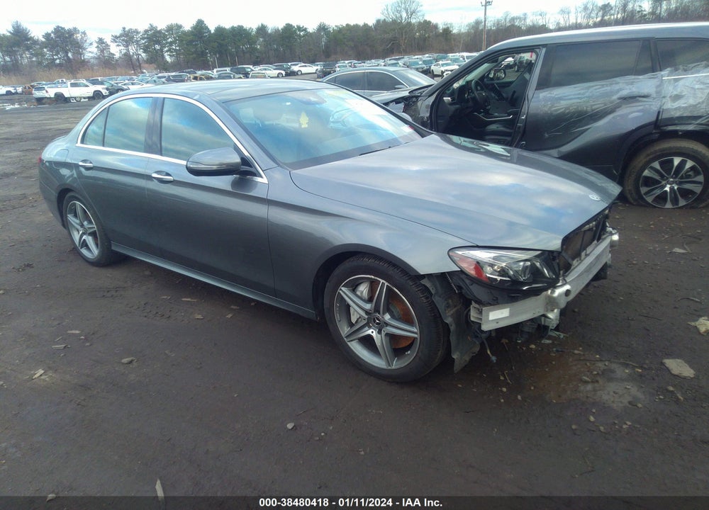 2018 MERCEDES-BENZ E 300 4MATIC VIN: WDDZF4KB8JA388771