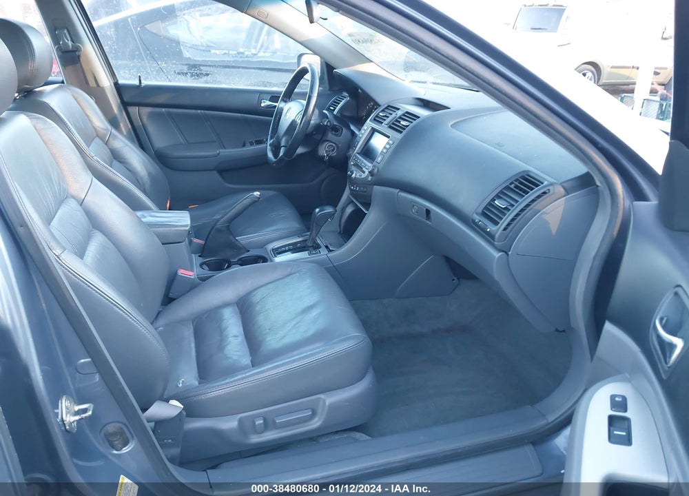 2007 HONDA ACCORD 3.0 EX VIN: 1HGCM668X7A082195
