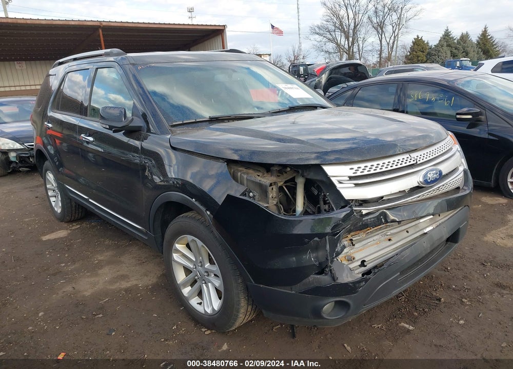 2014 FORD EXPLORER XLT VIN: 1FM5K8D85EGA16736