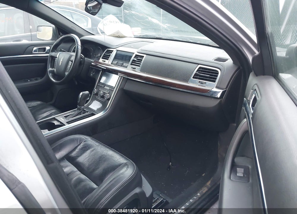 2010 LINCOLN MKS VIN: 1LNHL9DR4AG610012