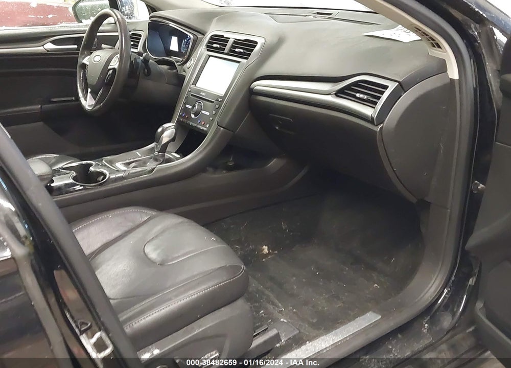 2016 FORD FUSION TITANIUM VIN: 3FA6P0D98GR249113