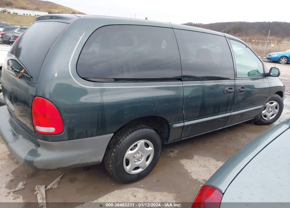 2000 DODGE GRAND CARAVAN VIN: 2B4GP2430YR584473