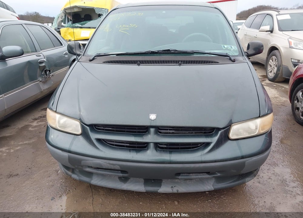 2000 DODGE GRAND CARAVAN VIN: 2B4GP2430YR584473