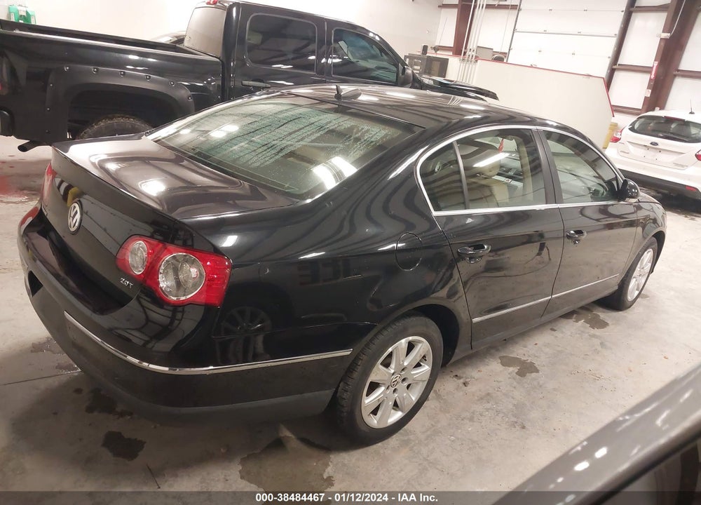 2006 VOLKSWAGEN PASSAT 2.0T VIN: WVWEK73C46P039611