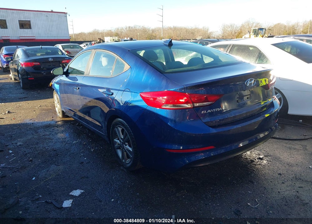 2018 HYUNDAI ELANTRA SEL VIN: 5NPD84LF9JH214443
