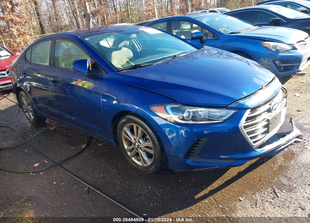 2018 HYUNDAI ELANTRA SEL VIN: 5NPD84LF9JH214443