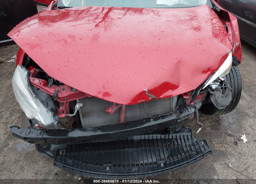 2016 TOYOTA COROLLA LE VIN: 5YFBURHE7GP526496