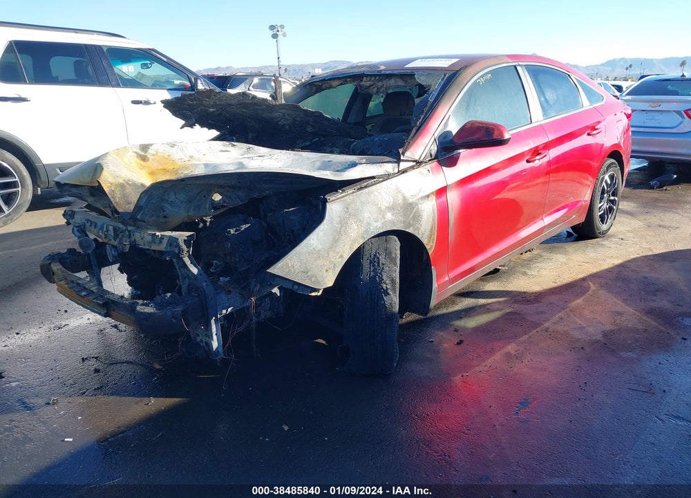 2015 HYUNDAI SONATA SE VIN: 5NPE24AF3FH191743