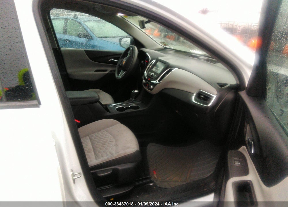 2018 CHEVROLET EQUINOX LS VIN: 2GNAXREVXJ6274587