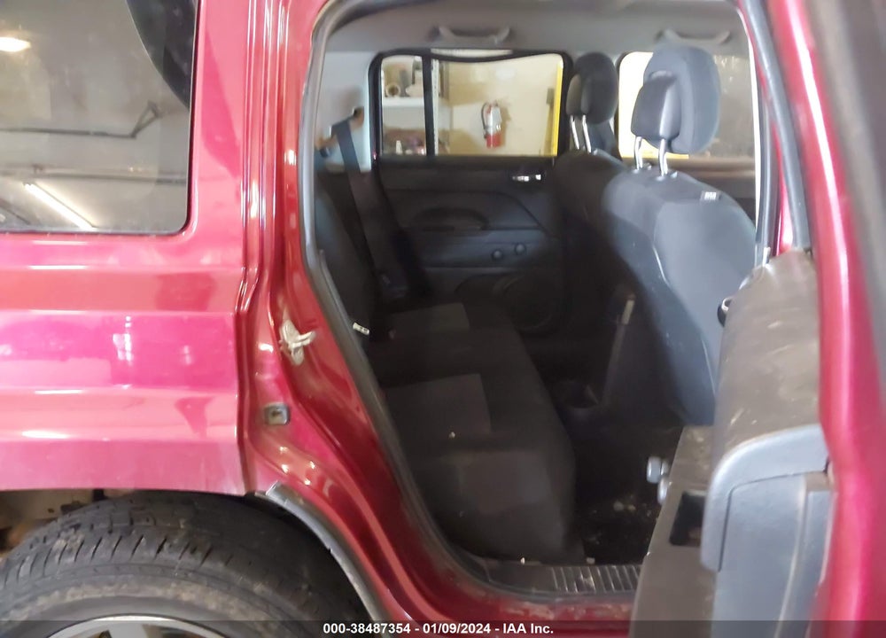 2015 JEEP PATRIOT SPORT VIN: 1C4NJRBB8FD312686