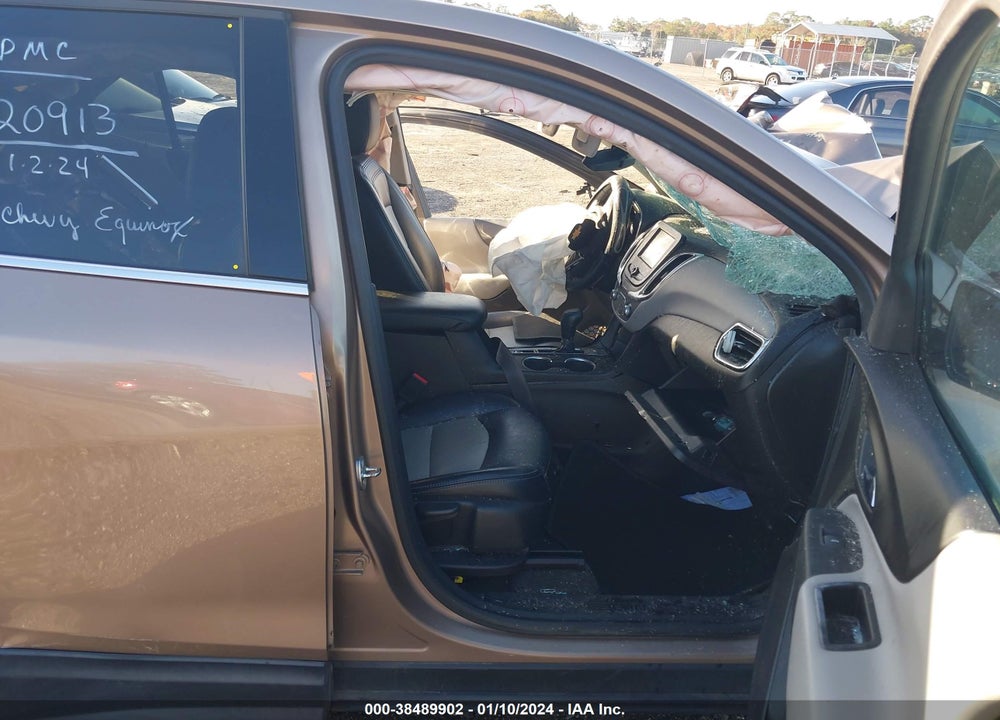 2018 CHEVROLET EQUINOX LT VIN: 2GNAXJEV3J6171240