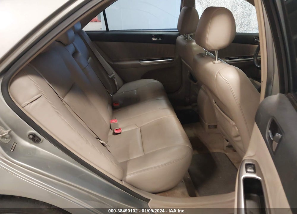 2005 TOYOTA CAMRY SE V6 VIN: 4T1BA32K85U055037