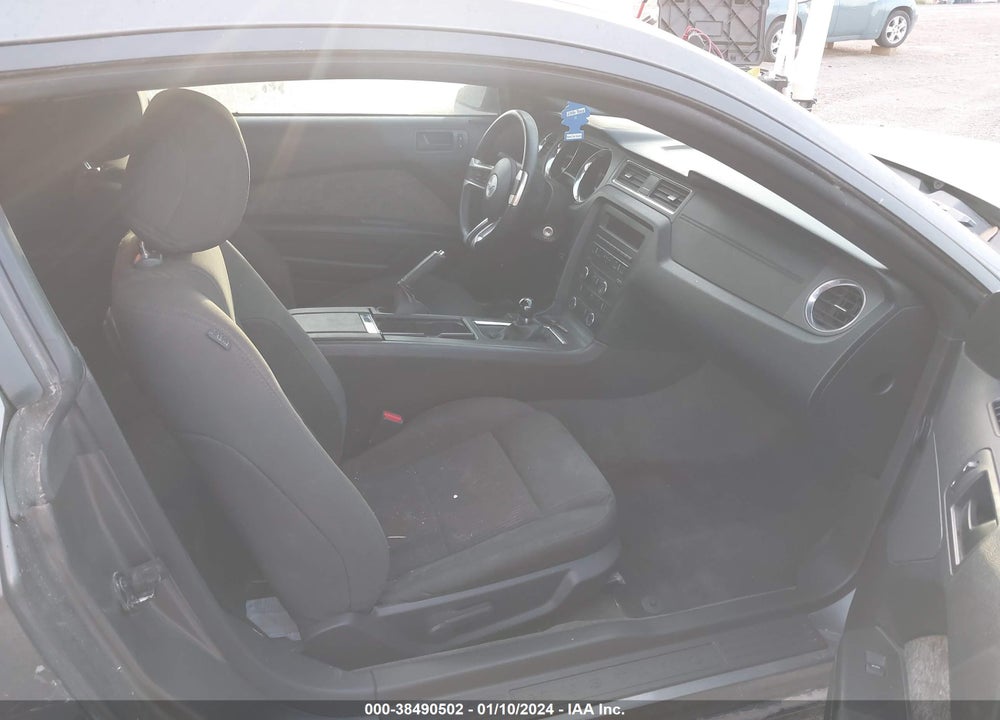 2014 FORD MUSTANG VIN: 1ZVBP8CF2E5316025