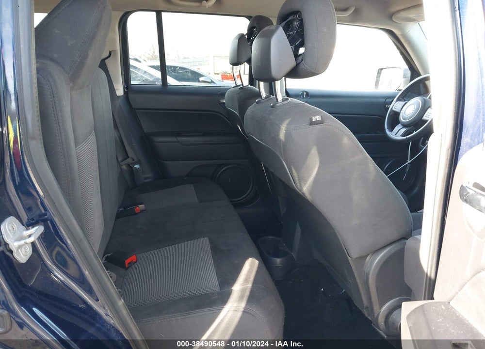 2014 JEEP PATRIOT LATITUDE VIN: 1C4NJPFA1ED553087