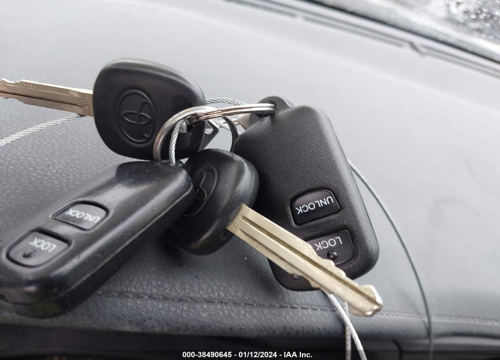 2014 TOYOTA COROLLA L VIN: 2T1BURHE9EC202155