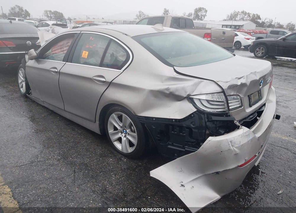 2013 BMW 528I VIN: WBAXG5C50DDY37910