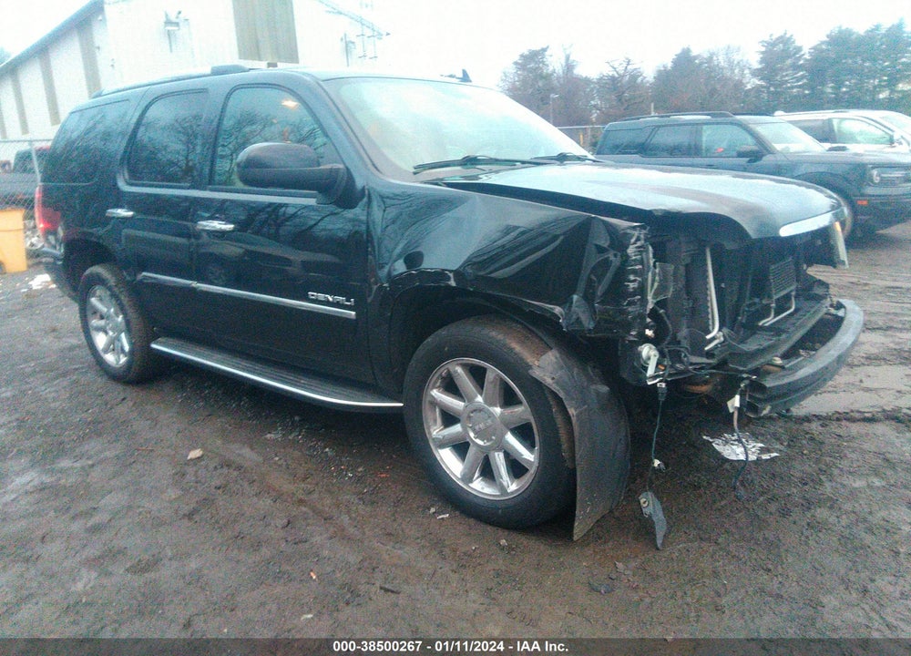 2014 GMC YUKON DENALI VIN: 1GKS2EEF0ER226785