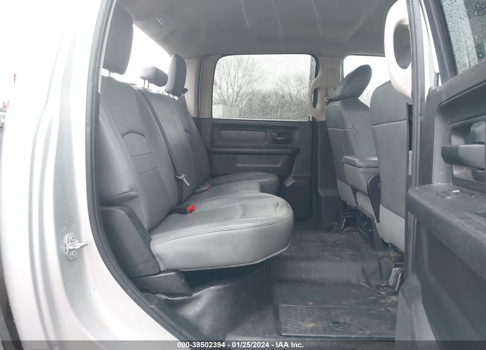 2017 RAM 3500 TRADESMAN  4X4 8' BOX VIN: 3C63RRGL2HG785983