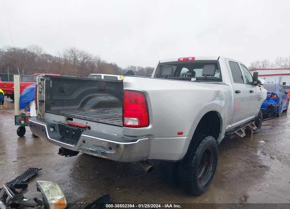 2017 RAM 3500 TRADESMAN  4X4 8' BOX VIN: 3C63RRGL2HG785983