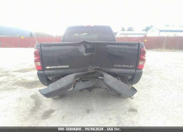 2005 CHEVROLET SILVERADO 2500HD LT VIN: 1GCHK23265F909192