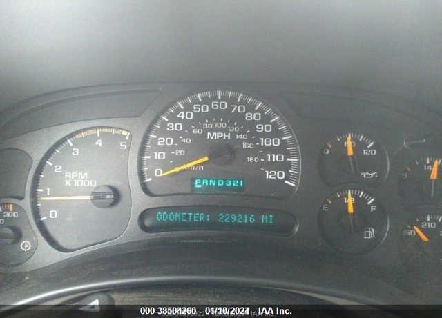 2005 CHEVROLET SILVERADO 2500HD LT VIN: 1GCHK23265F909192