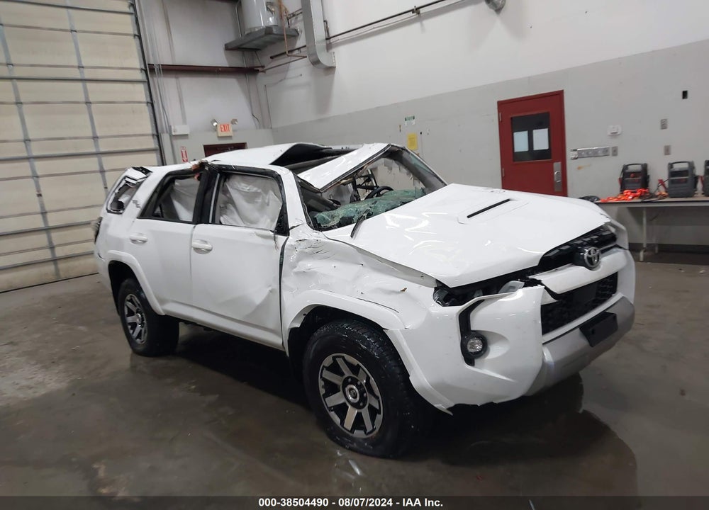 2022 TOYOTA 4RUNNER TRD OFF ROAD PREMIUM VIN: JTERU5JR1N6082875