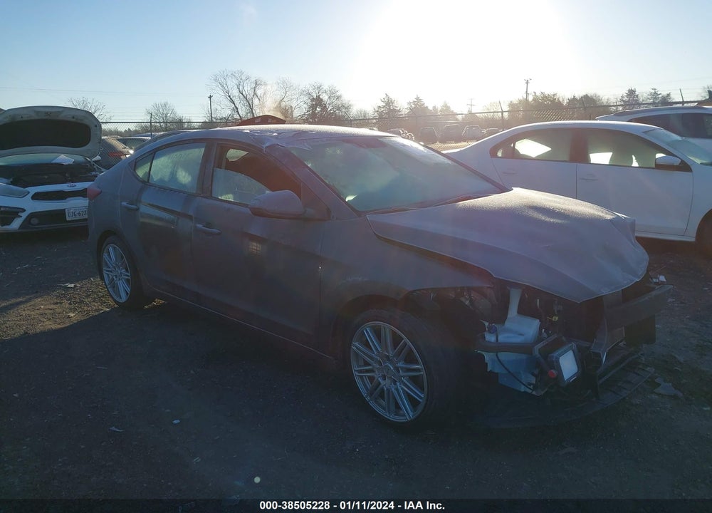 2018 HYUNDAI ELANTRA SE VIN: 5NPD74LF0JH389344