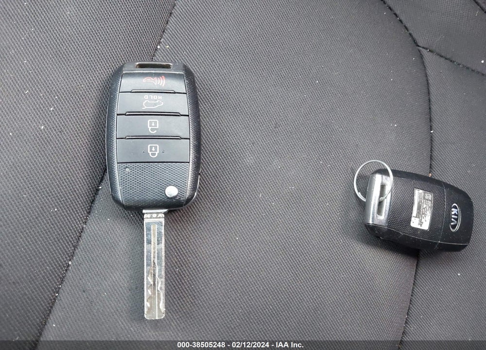 2015 KIA SOUL VIN: KNDJN2A25F7765108