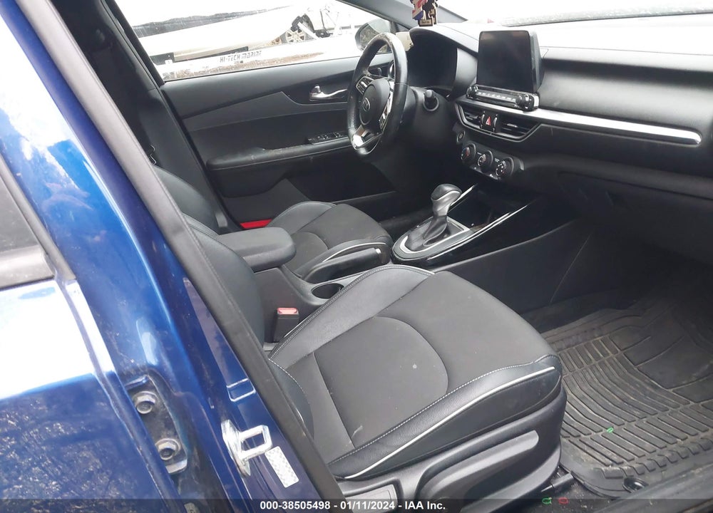 2021 KIA FORTE GT LINE VIN: 3KPF34AD8ME381216