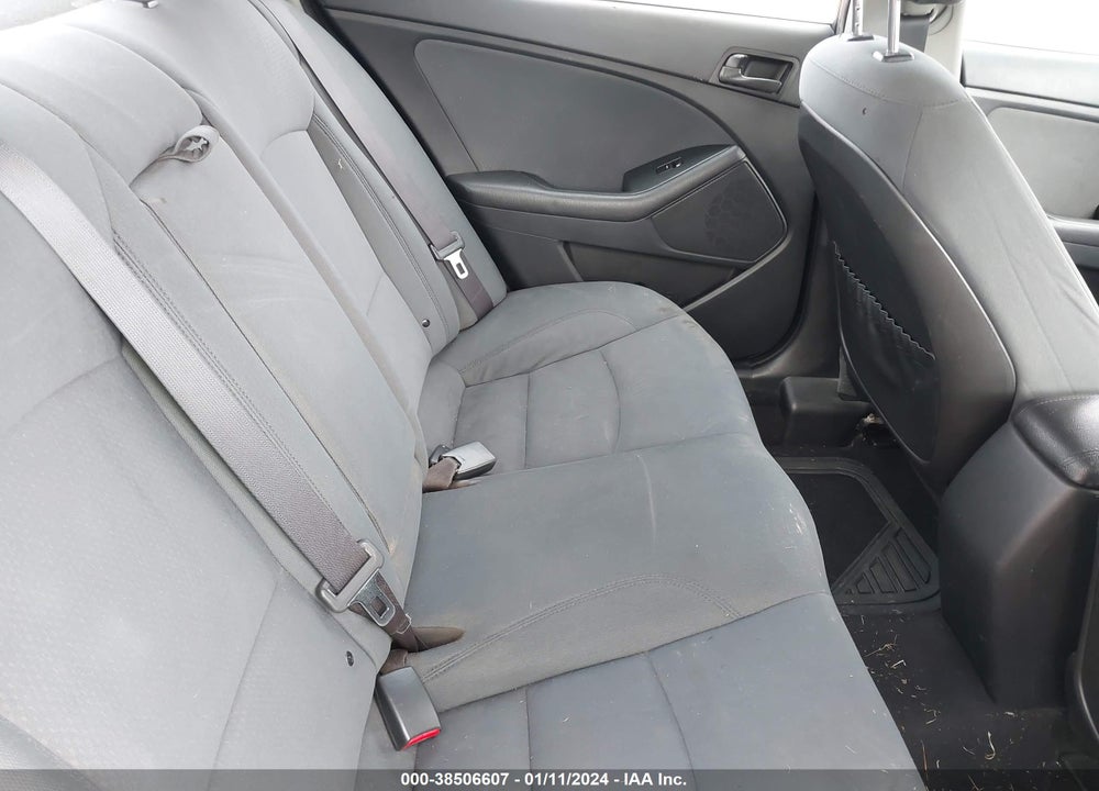2015 KIA OPTIMA VIN: KNAGM4A77F5641306